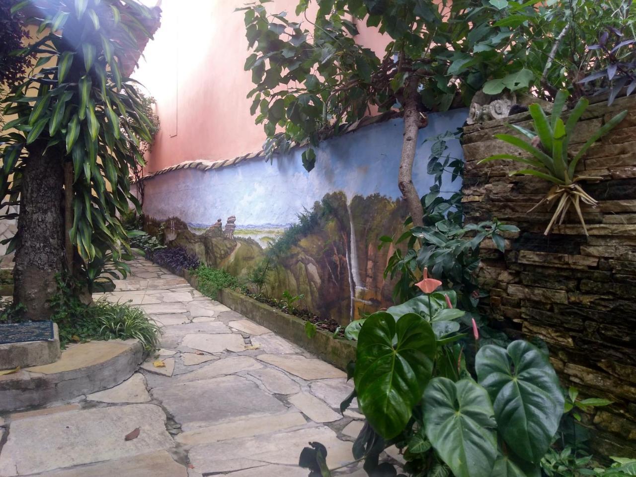 Chale De Pedra - Hospedaria São Tomé das Letras Exterior foto